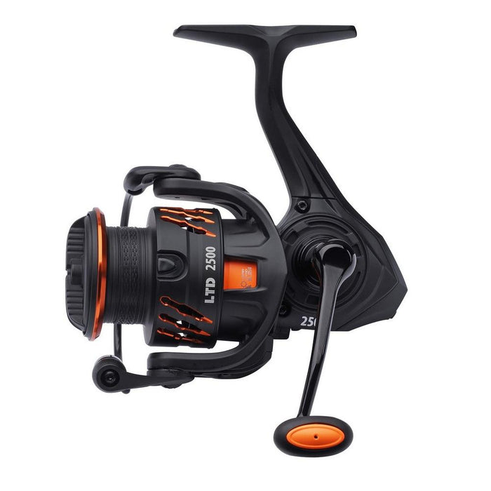 Savage Gear Orange LTD Spinning Reel